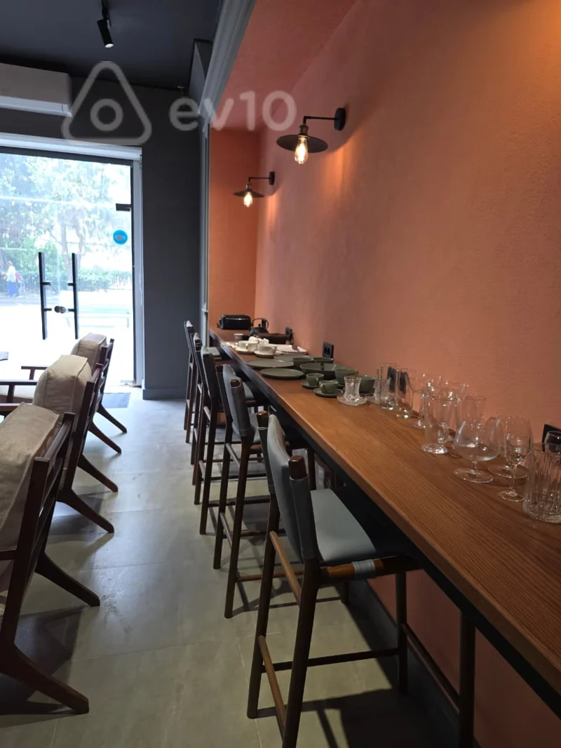Obyekt, 100 m², Sahil Metrosu tarqovu — kirayə — Əmlak, Bakı (4)