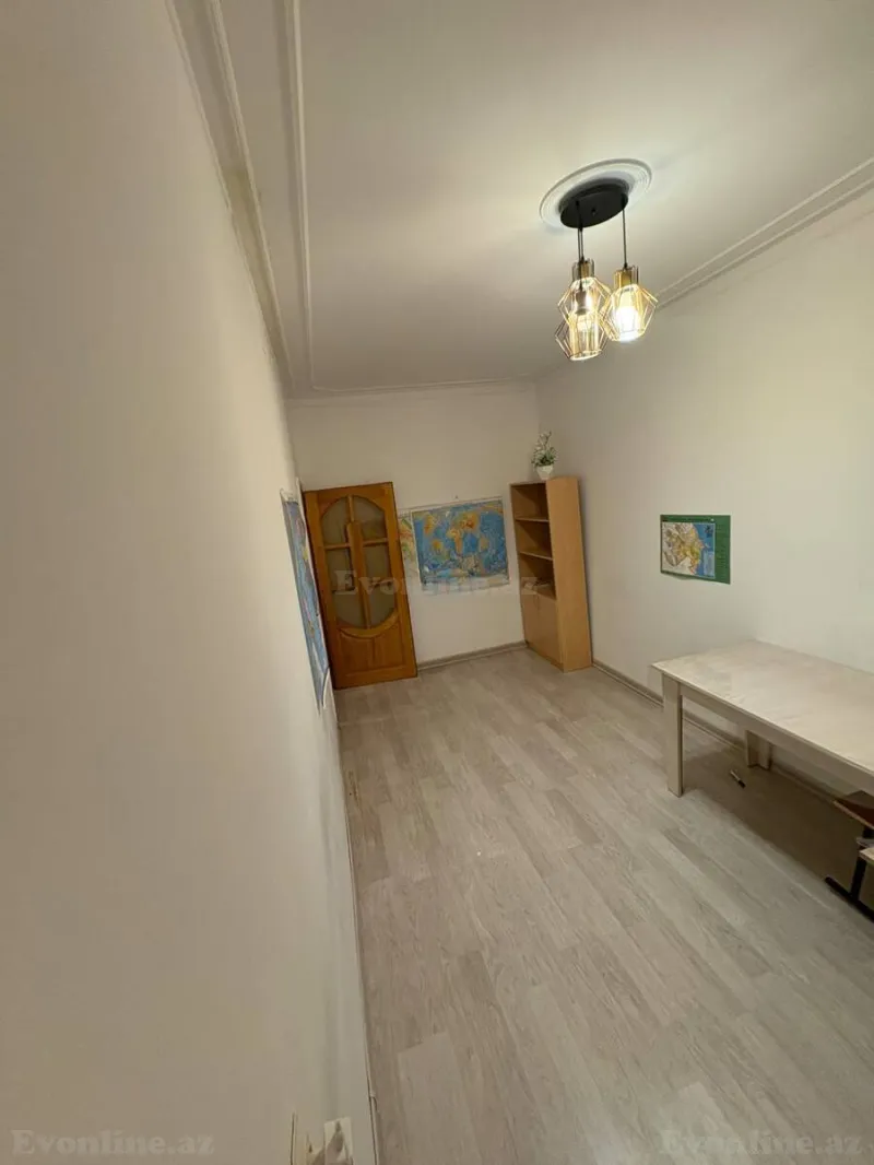Satılır 2 otaqlı Mənzil Köhnə tikili 42 m² Bakı, Nəsimi r., 8 Noyabr m — Mənzil, Bakı (4)