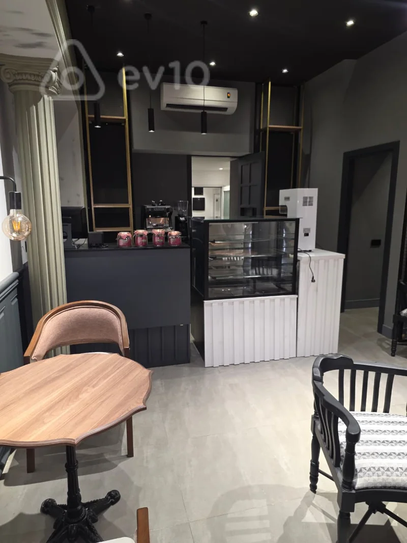 Obyekt, 100 m², Sahil Metrosu tarqovu — kirayə — Bakı