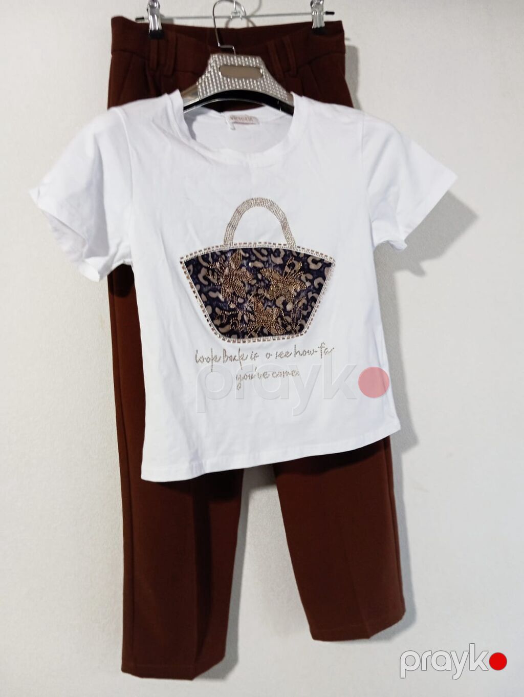 Qadın T-shirt dəsti - Model: Qısaqoll, dairəvi yaxalı qadın T-shirt — Futbolka və polo, Horadiz (2)