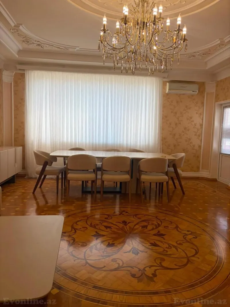 Satılır 4 otaqlı Mənzil Yeni tikili 153 m² Bakı, Nərimanov r., Nəriman Nərimanov m — Bakı