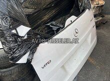 Mercedes Vito baqaj qapısı — Bakı
