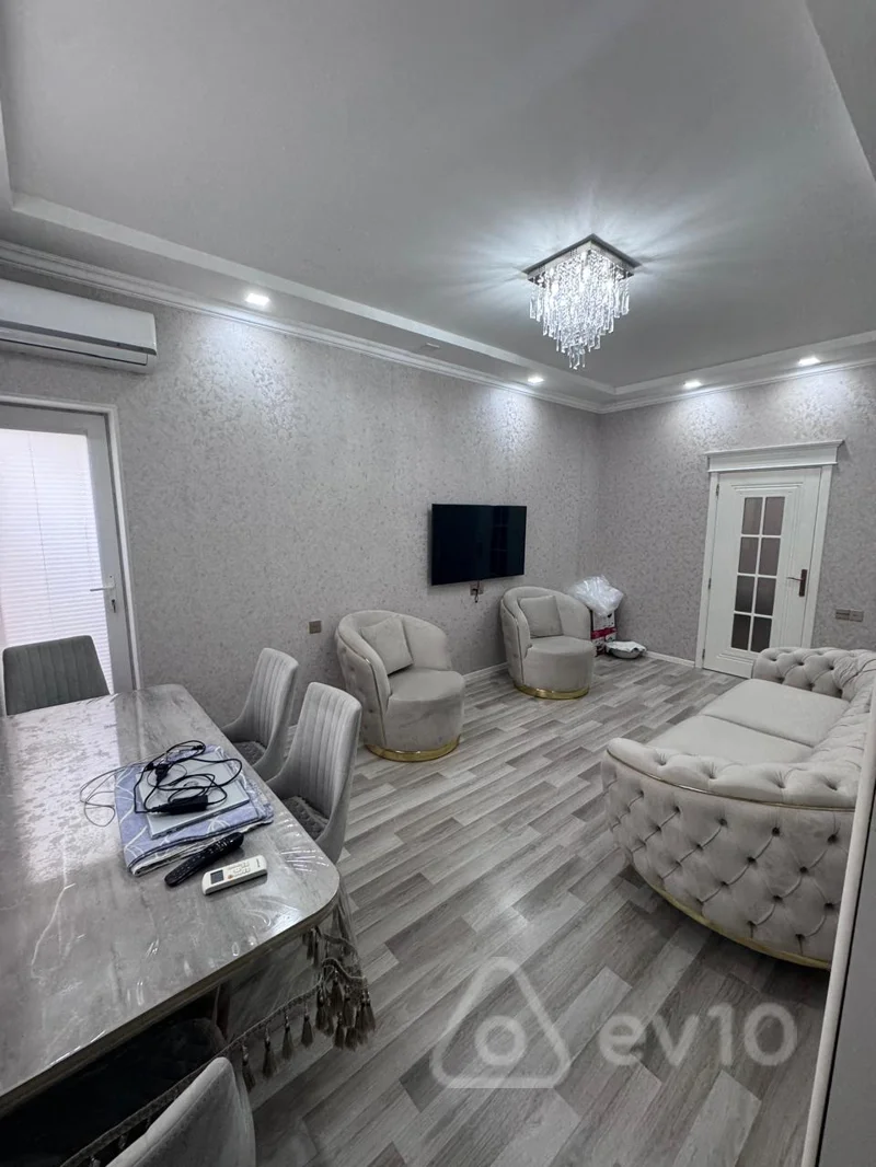 3 otaqlı mənzil, 75 m², Dadaş Bünyadzadə küçəsi — Bakı