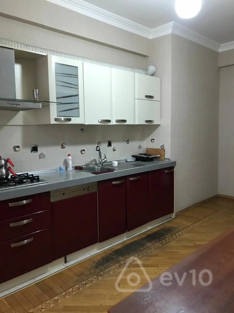 3 otaqlı mənzil, 170 m², Afiyəddin Cəlilov küçəsi — kirayə — Mənzil, Bakı (9)