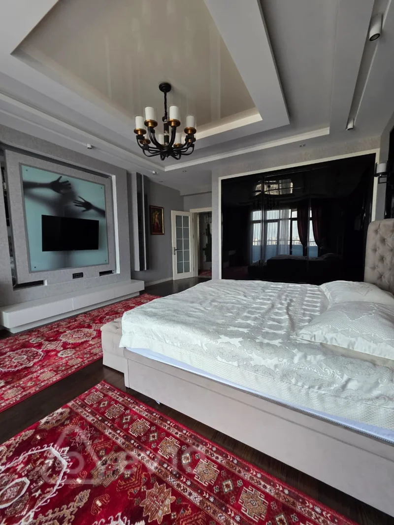 3 otaqlı mənzil, 137 m², Afiyəddin cəlilov küç — kirayə — Mənzil, Bakı (9)