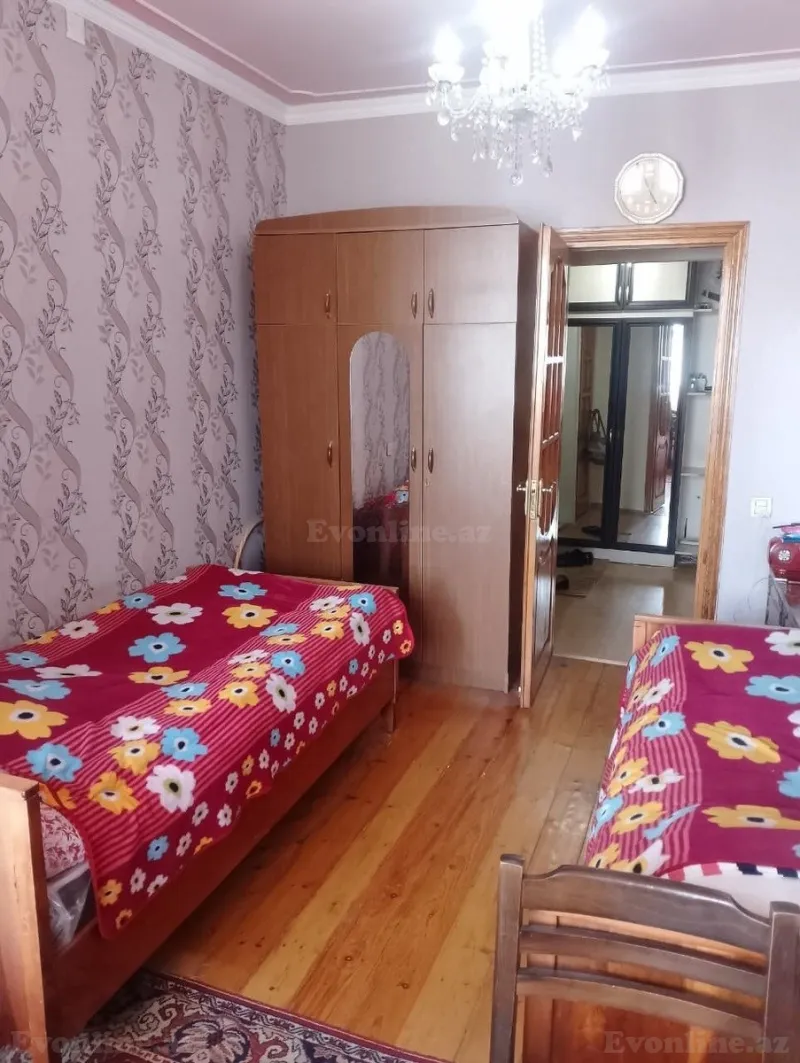 Satılır 3 otaqlı Mənzil Köhnə tikili 75 m² Bakı, Suraxanı r., Yeni Günəşli — Mənzil, Bakı (4)