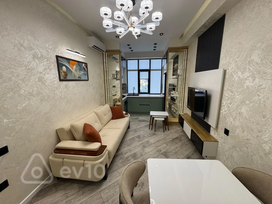2 otaqlı mənzil, 50 m², Azər Manafov küç. — kirayə — Mənzil, Bakı (2)