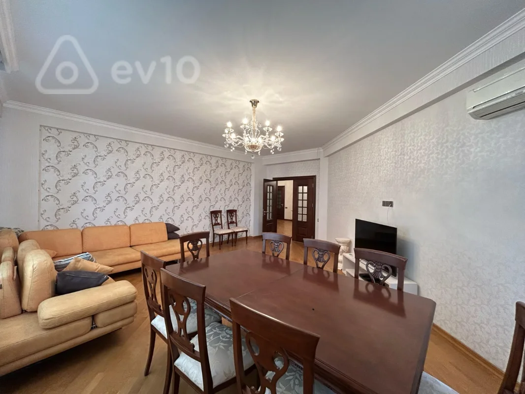 3 otaqlı mənzil, 142 m², Heydər Əliyev prospekti — kirayə — Bakı