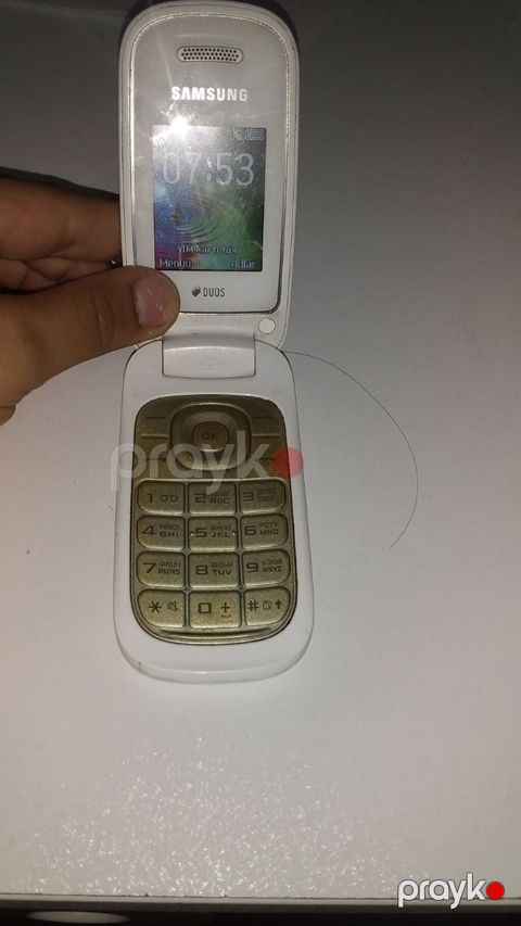 Nokia 130, rəng - Ağ, Düyməli, İki sim kartlı — Bakı