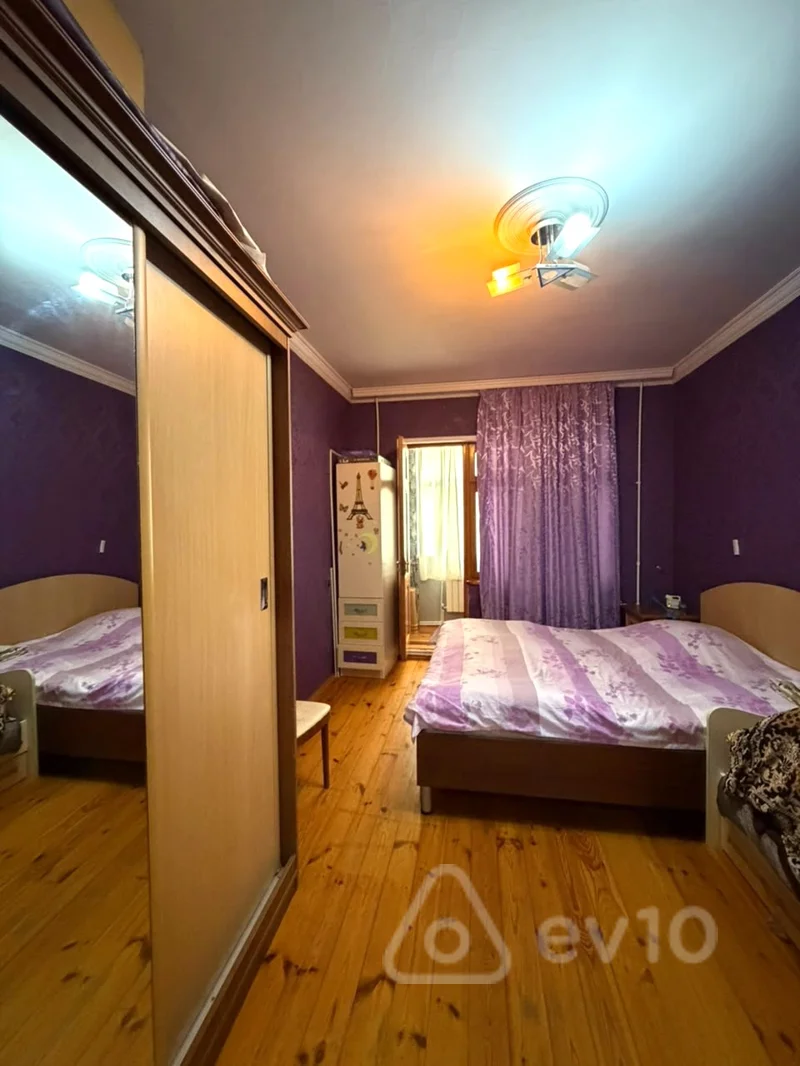 2 otaqlı mənzil, 65 m², Neapol küçəsi — Bakı
