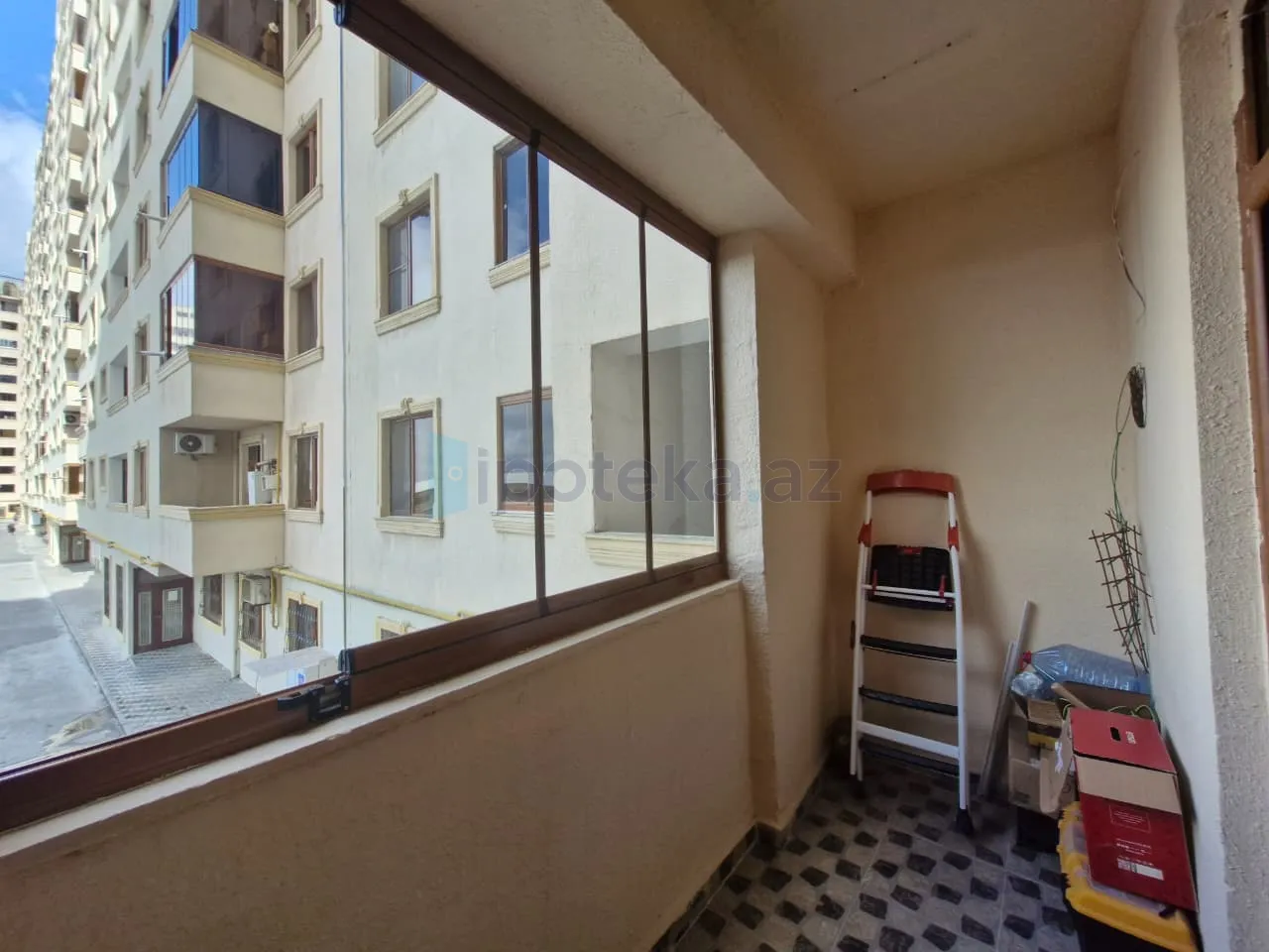 Satılır: 3 Otaq, Yeni tikili, Suraxanı r., Yeni Günəşli q., 110.00 m² — Mənzil, Bakı (9)