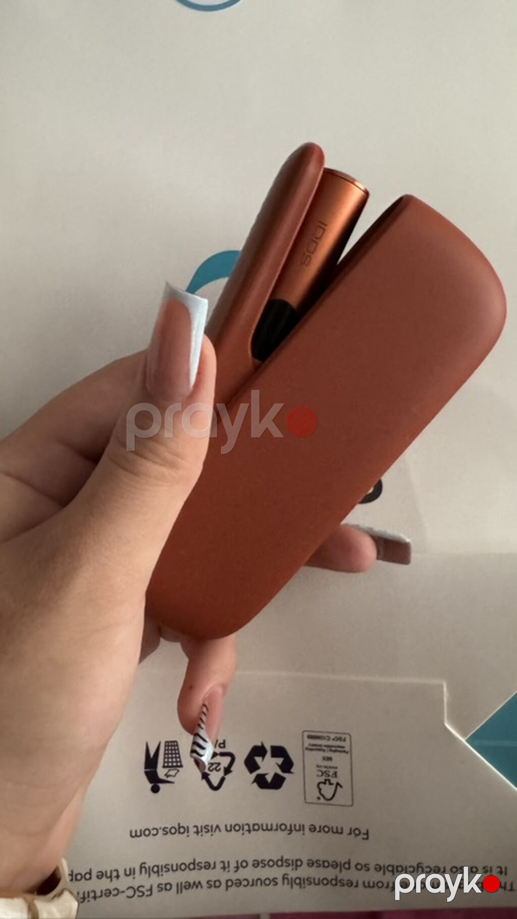 Iqos Iluma – mis/rəngli komplekt üstünde kabro hədiyyə 1 ay işlədilib — Elektronik siqaretlər, Bakı (2)