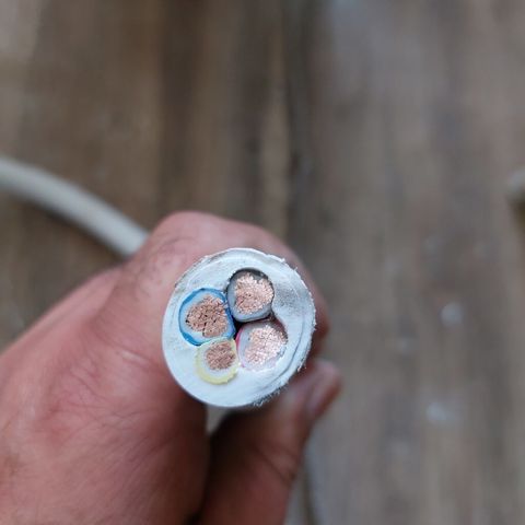 Məhsul: Elektrik kabeli – Makyel Kablo Hosj/ulö-t Texniki — Kabellər və naqillər