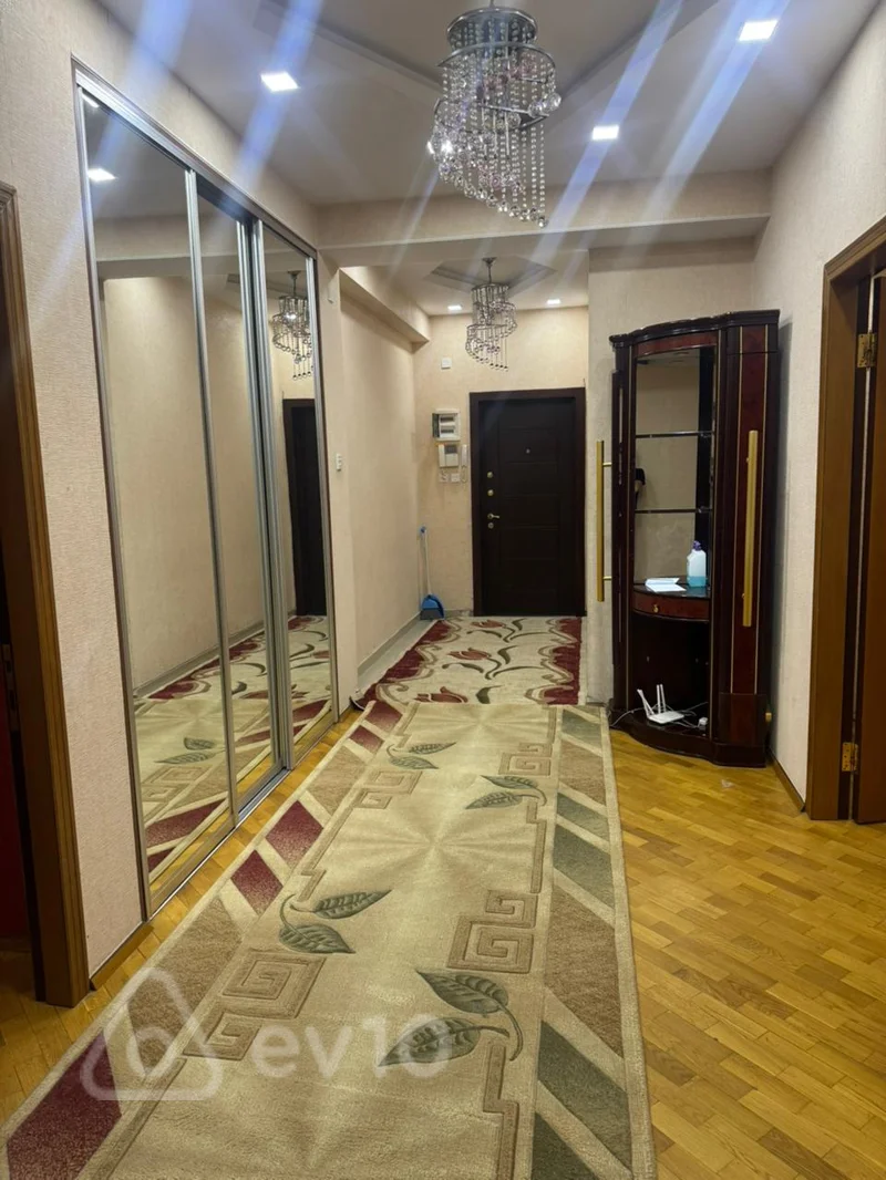 16 otaqlı mənzil, 146 m², Hesen Eliyev Kucesi — Mənzil, Bakı (11)