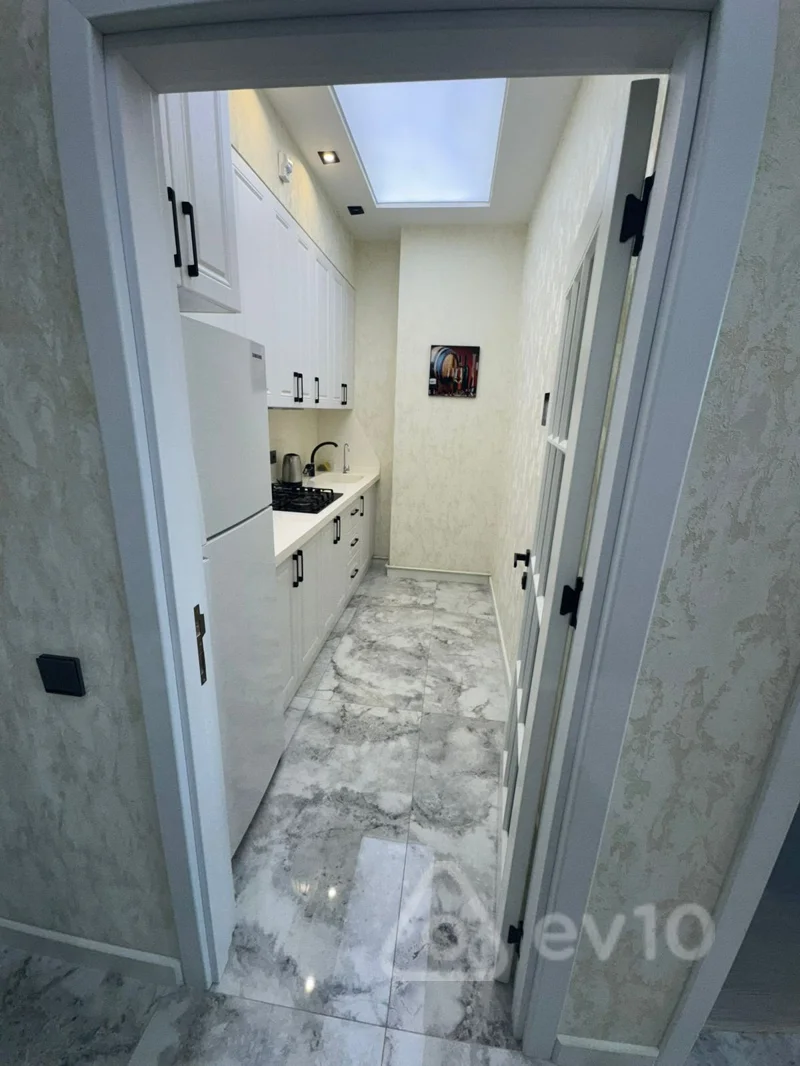 2 otaqlı mənzil, 70 m², İmran Qasımov küçəsi — kirayə — Mənzil, Bakı (9)