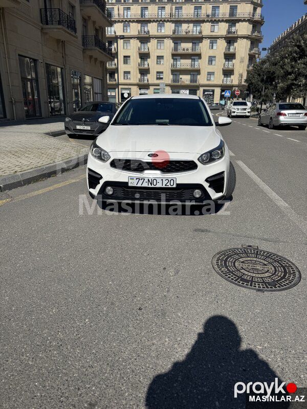 Kia Cerato, 2021 il 77-NO-120 — Minik avtomobili icarəsi, Bakı (3)