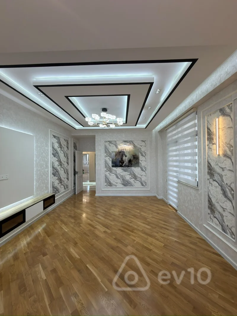 3 otaqlı mənzil, 120 m², Rüstəm Rüstəmov — Bakı