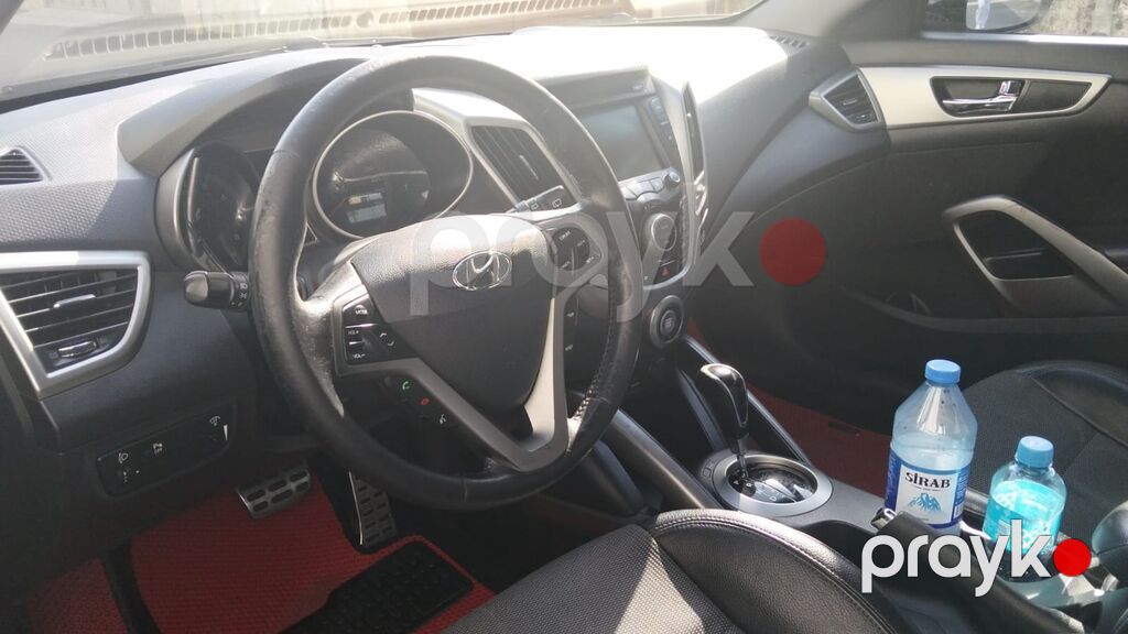 Hyundai Veloster, qara rəng, 3 qapılı (iki tərəfdə asimmetrik qapı 42-CM-152 — Avtomobillər, Bakı (9)