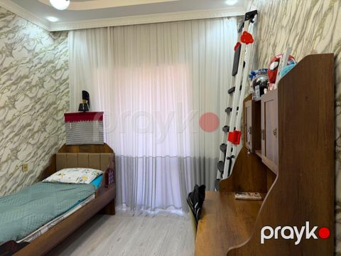 Satış: 7 otaqlı Ev / villa, 370 m², Binəqədi rayonu — Bakı