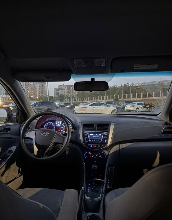 Hyundai Accent, 2015 il, 241403 km, 1.6 L — Avtomobillər (6)
