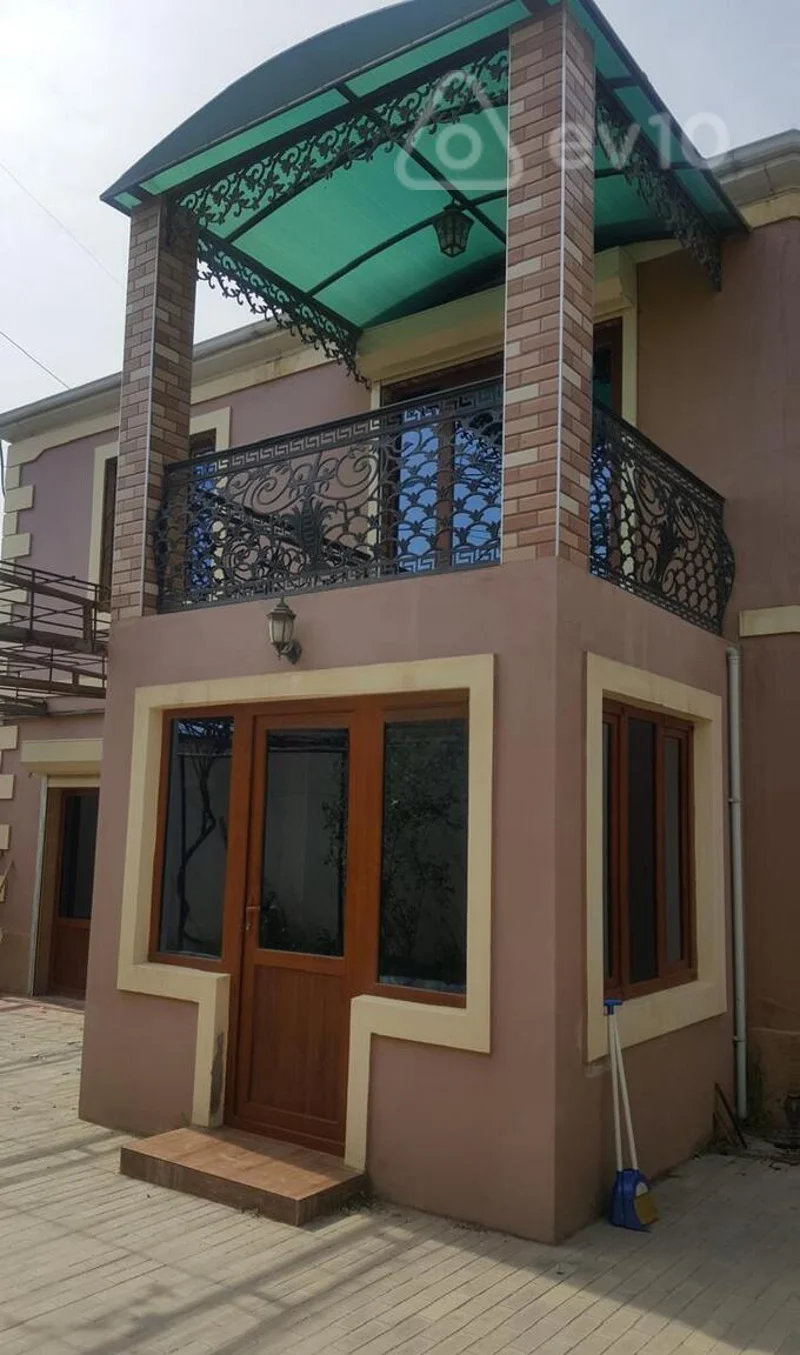 6 otaqlı həyət evi, 200 m², Karvan market, Ziya kafe — Bakı