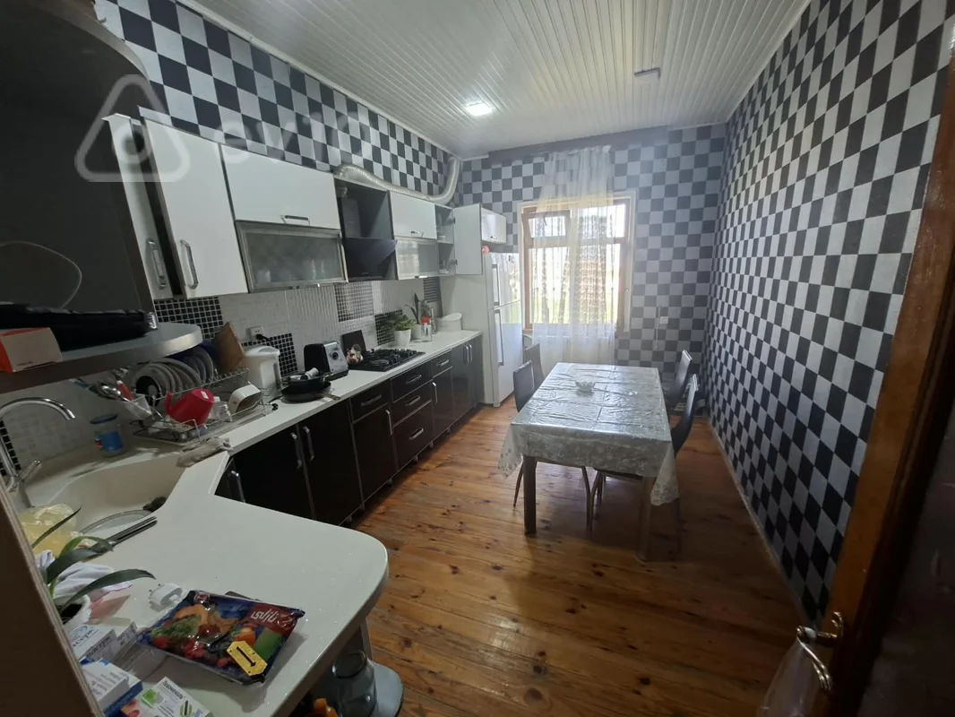 6 otaqlı həyət evi, 180 m², Əjdər Məlikov küç — Ev, villa, Bakı (7)