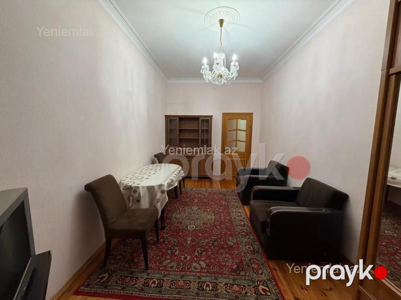 Satılır 3 otaqlı Bina evi menzil (Köhnə tikili), 70 m², Nizami rayonu — Mənzil, Bakı (2)
