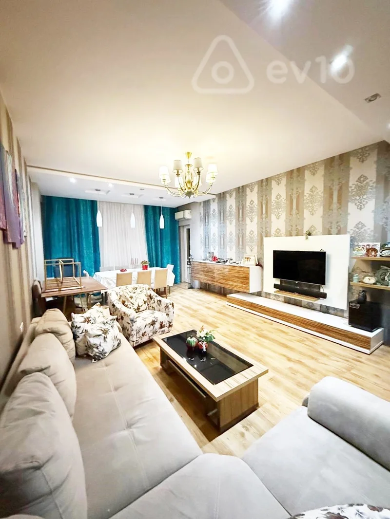 3 otaqlı mənzil, 136 m², Əsəd Əhmədov — Bakı