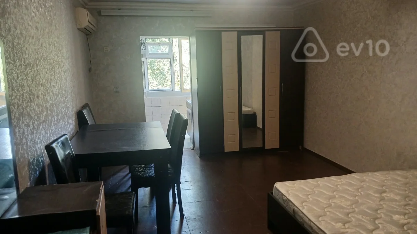 1 otaqlı mənzil, 30 m², Xalqlar Dostluğu — kirayə — Bakı