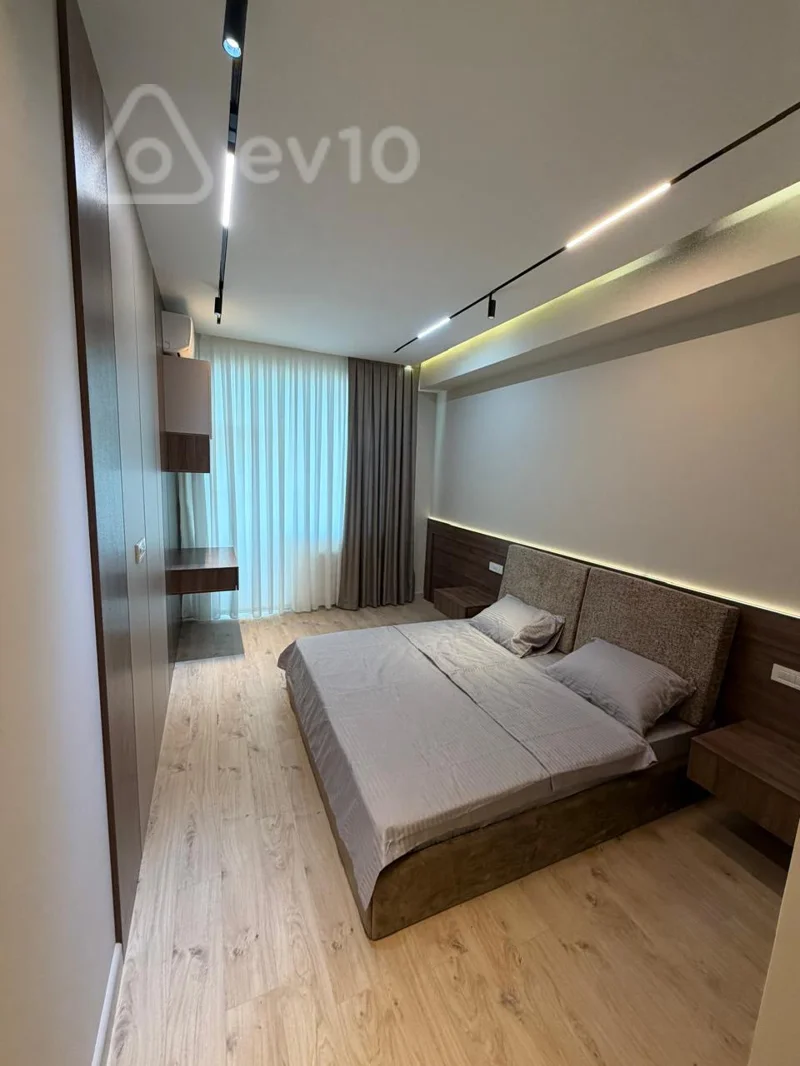 4 otaqlı mənzil, 131 m², Mirqasımov — Bakı