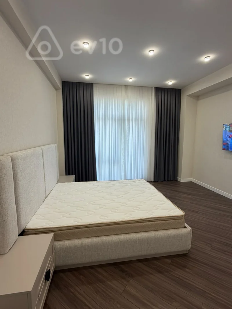 3 otaqlı mənzil, 152 m², Ağ Şəhər — kirayə — Mənzil, Bakı (11)