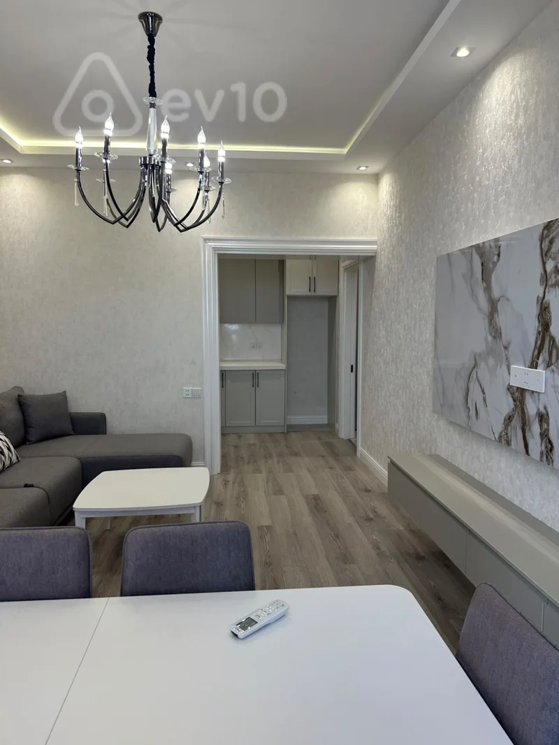 3 otaqlı mənzil, 110 m², Heydər Əliyev pr — kirayə — Mənzil, Bakı (2)