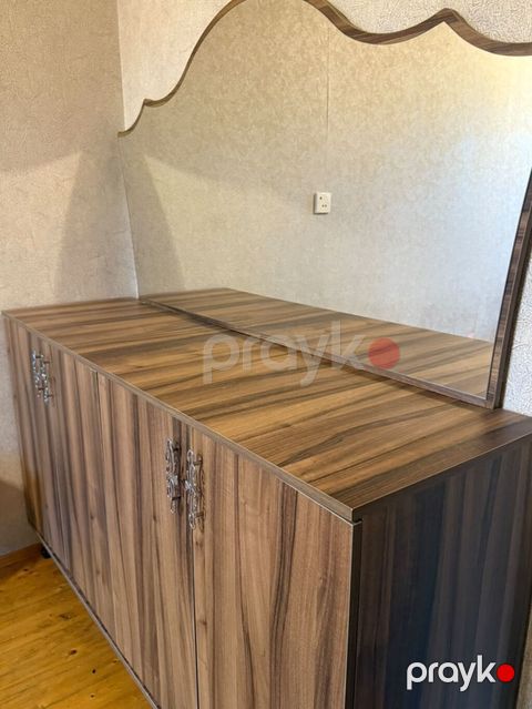 Aynalı komod/drezuar - Material: Taxta teksturalı laminat (isti — Digah
