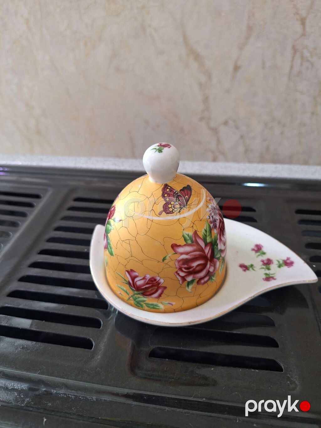 Porselen yağ qabı – qapaqlı, boşqabla dəst - Material: parlaq — Süfrə qabı, Gəncə (5)