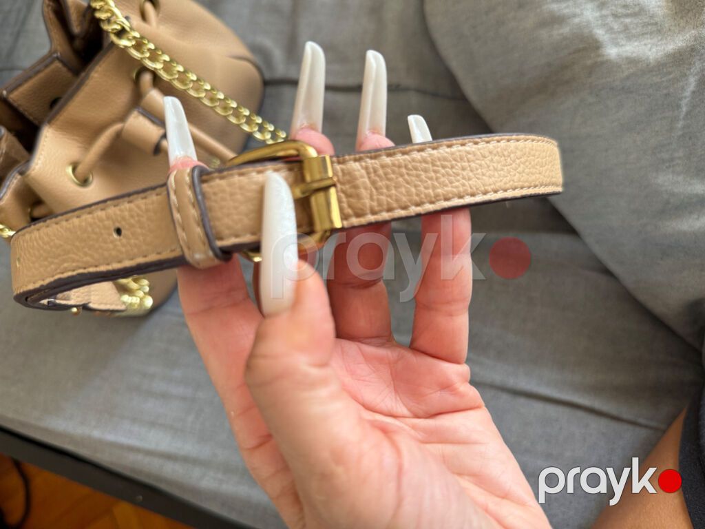 Sumka satiram A klass di cox az istifade olunub yeni kimidi ideal — Çantalar, çamadanlar, cüzdanlar, Bakı (6)
