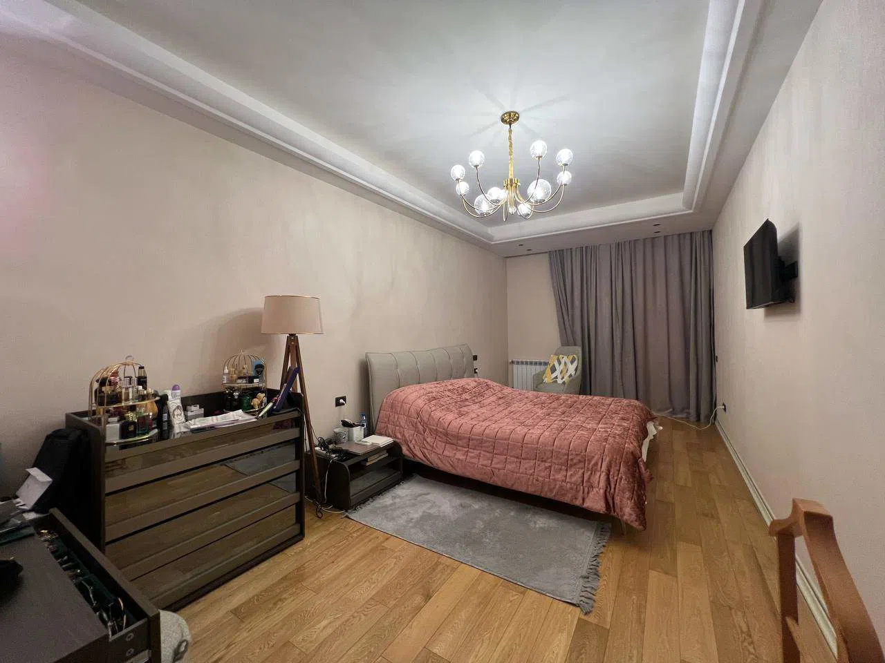 4 otaqlı mənzil 200 m² satılır — Mənzil, Bakı (9)