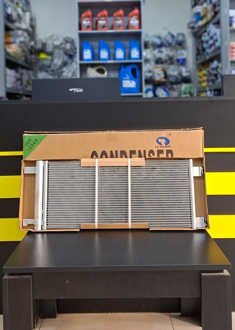 Kondisioner radiatoru Chevrolet Onix — Bakı
