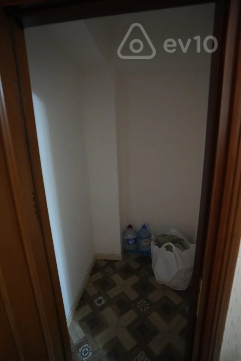 4 otaqlı mənzil, 178 m², Mirmahmud Kazımoviski küçəsi — kirayə — Mənzil, Bakı (9)
