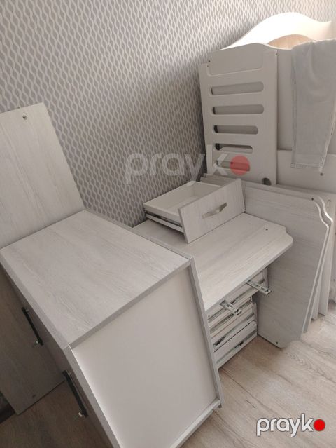 Rəxşəndə Uşaq beşiyi satıllr. Qiymət 30 manat. Sökülü haldadır. Ünvan — Digah