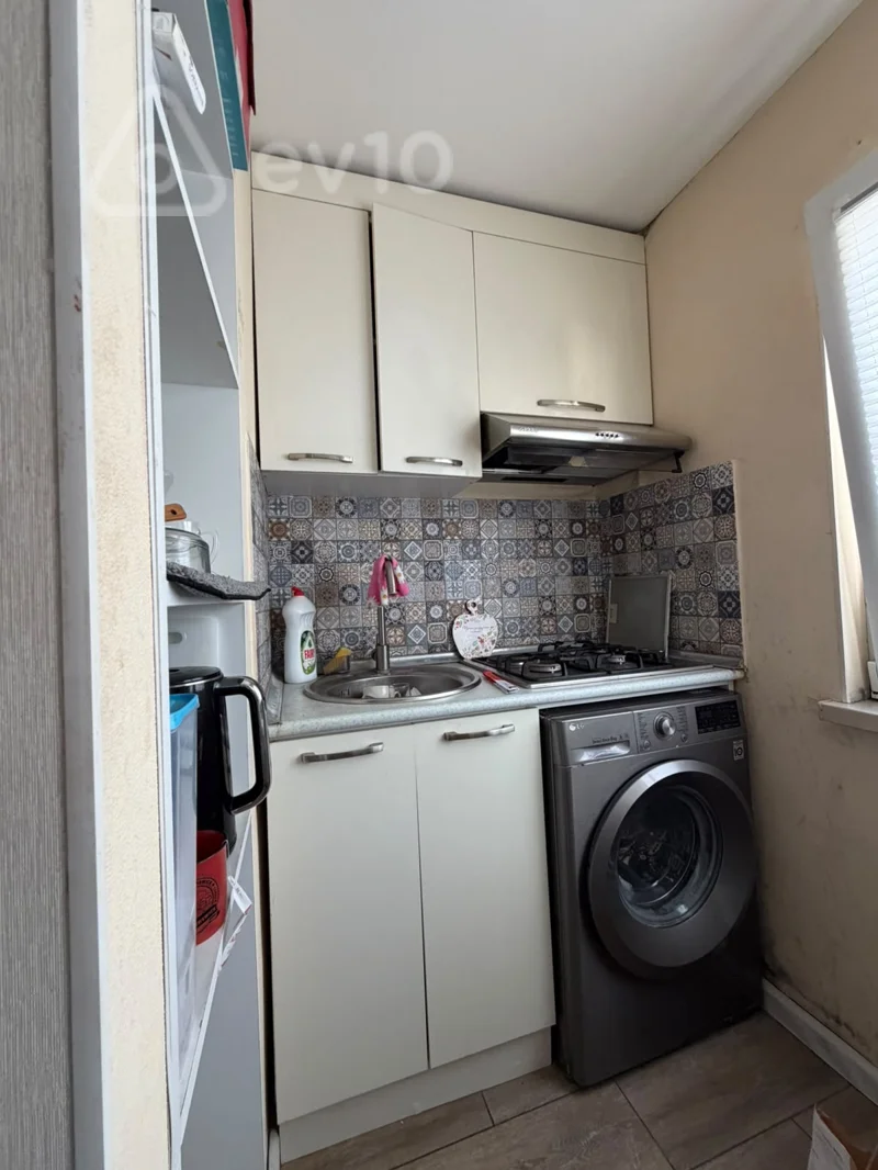 2 otaqlı mənzil, 35 m², İnşaatçılar Pr — Mənzil, Bakı (6)