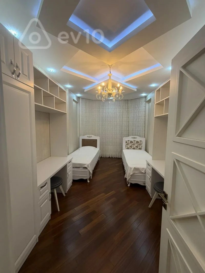 4 otaqlı mənzil, 200 m², Xocalı prospekti — kirayə — Mənzil, Bakı (9)