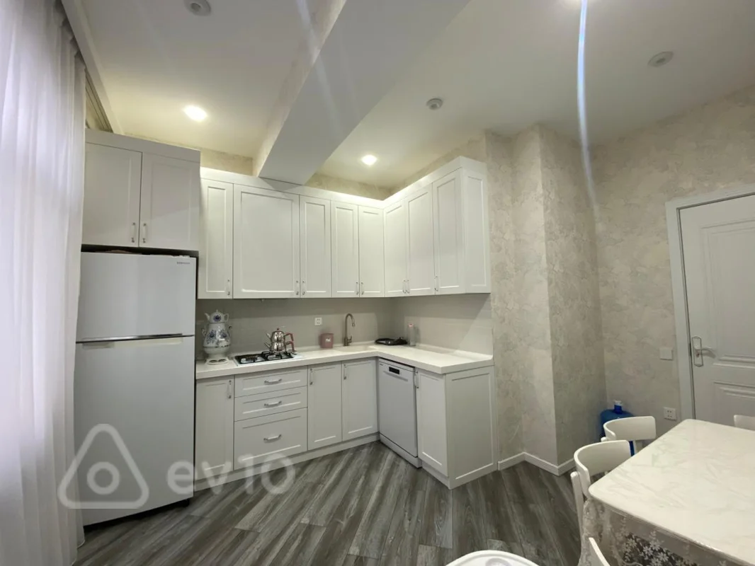 3 otaqlı mənzil, 80 m², Mehdi Abbasov — kirayə — Mənzil, Bakı (6)