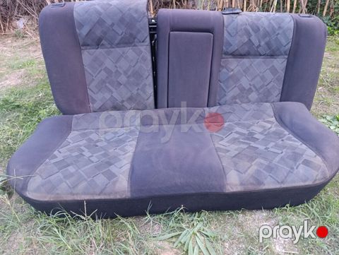 Avtomobil oturacaqları dəsti - Komplekt: 2 ön oturacaq (başlıqlarla) — Digah