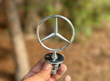 Mercedes emblemi — Bakı