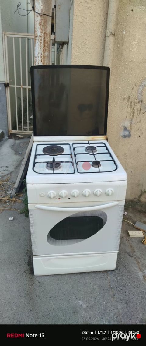 Qaz peci satilir 120azn.Her bir gozu işleyir.sobasi qazla — Digah