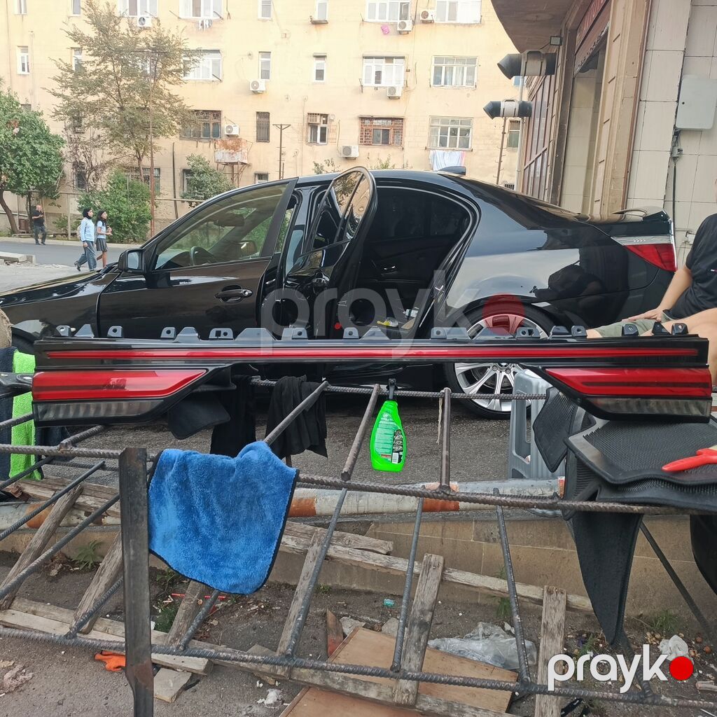 Lexus LX 600 arxa stopu zavod ustunen cixmadi idyal iwleydi sag arxa — Avtomobil işığı, Bakı (7)