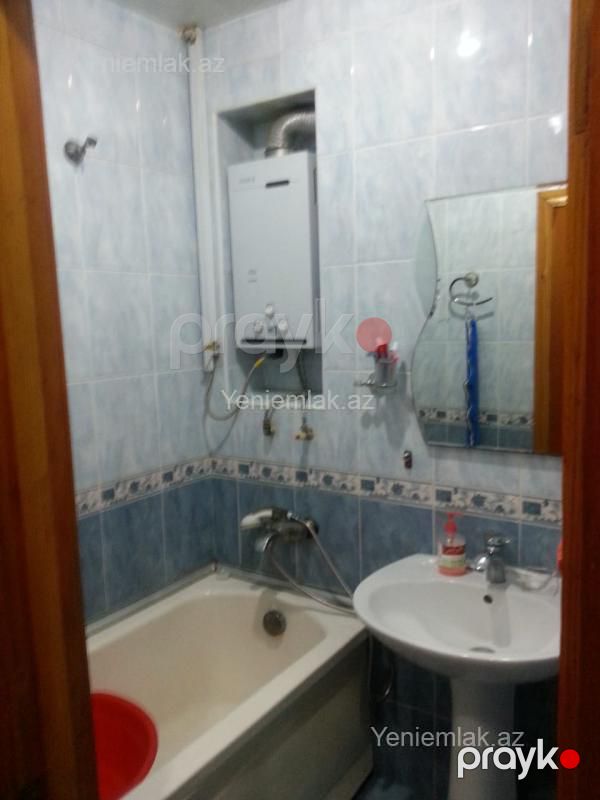 Kirayə 4 otaqlı Bina evi menzil (Köhnə tikili), 100 m², 5-ci mikrorayon — Mənzil, Sumqayıt (10)