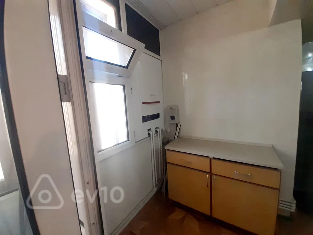 3 otaqlı mənzil, 90 m², Metbuat praspekti — Mənzil, Bakı (7)