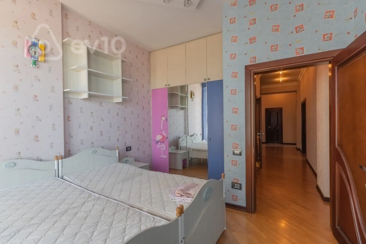 3 otaqlı mənzil, 135 m², Həsən Bəy Zərdabi küç — kirayə — Mənzil, Bakı (9)