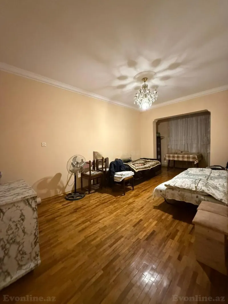 Satılır 3 otaqlı Mənzil Köhnə tikili 80 m² Bakı, Xətai r., Həzi Aslanov m., Həzi Aslanov — Mənzil, Bakı (3)